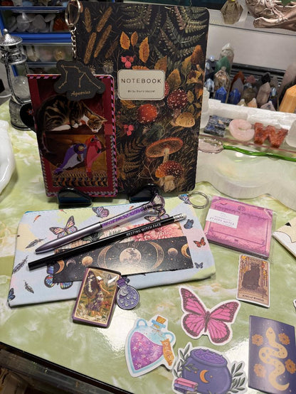 Paquete de Bruja Literaria